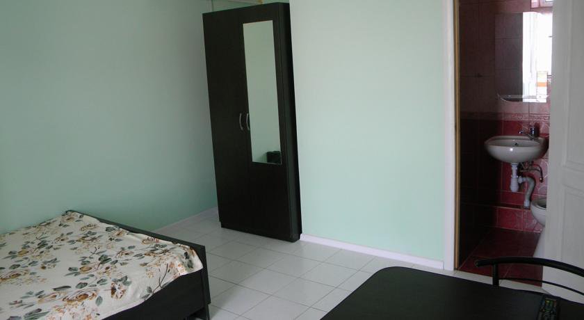 Гостиница Guest House on Internatsionalniy Pereulok Феодосия-12